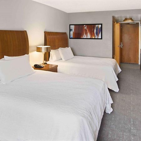 Hilton Garden Inn Jackson-Мадисон Экстерьер фото