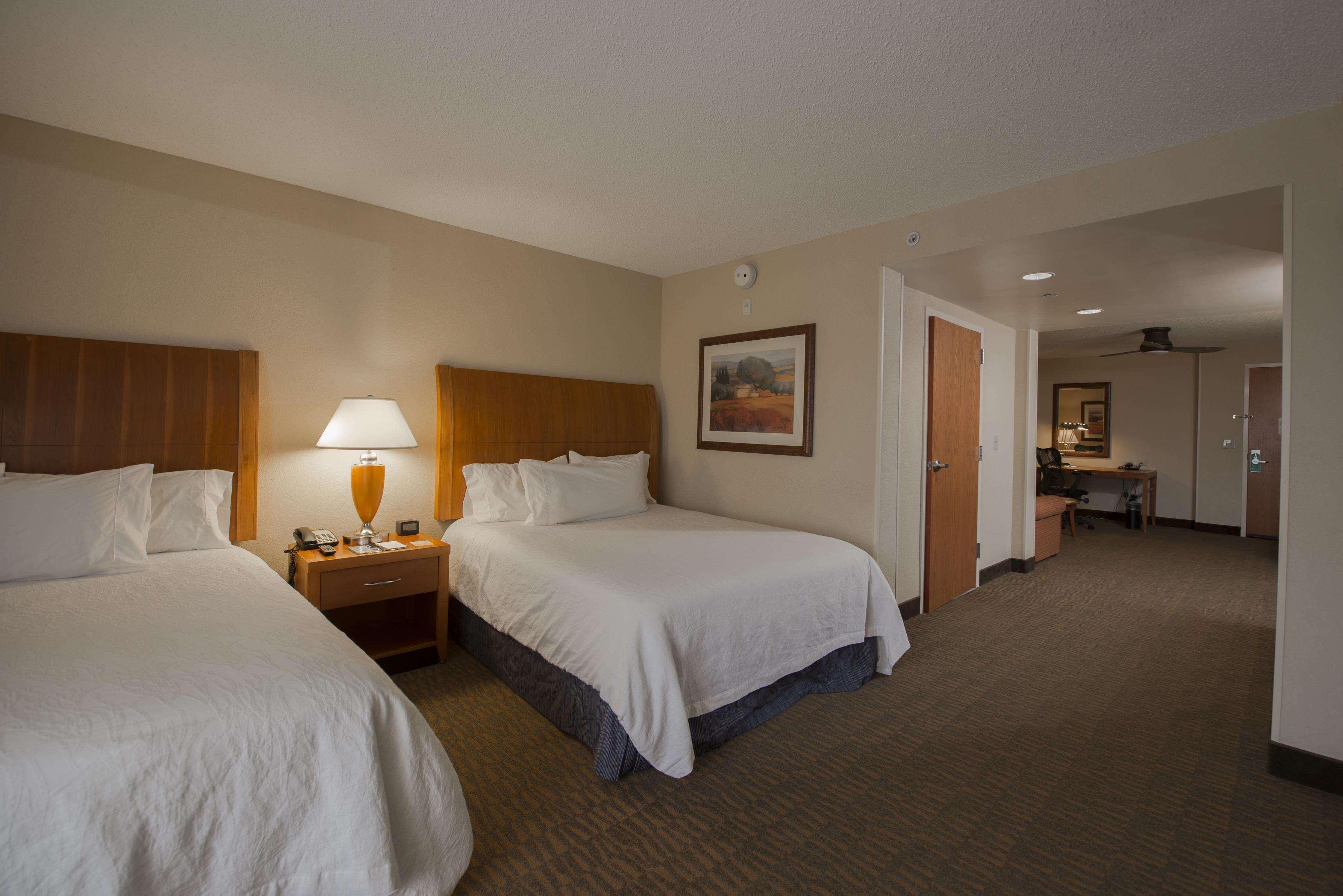 Hilton Garden Inn Jackson-Мадисон Экстерьер фото
