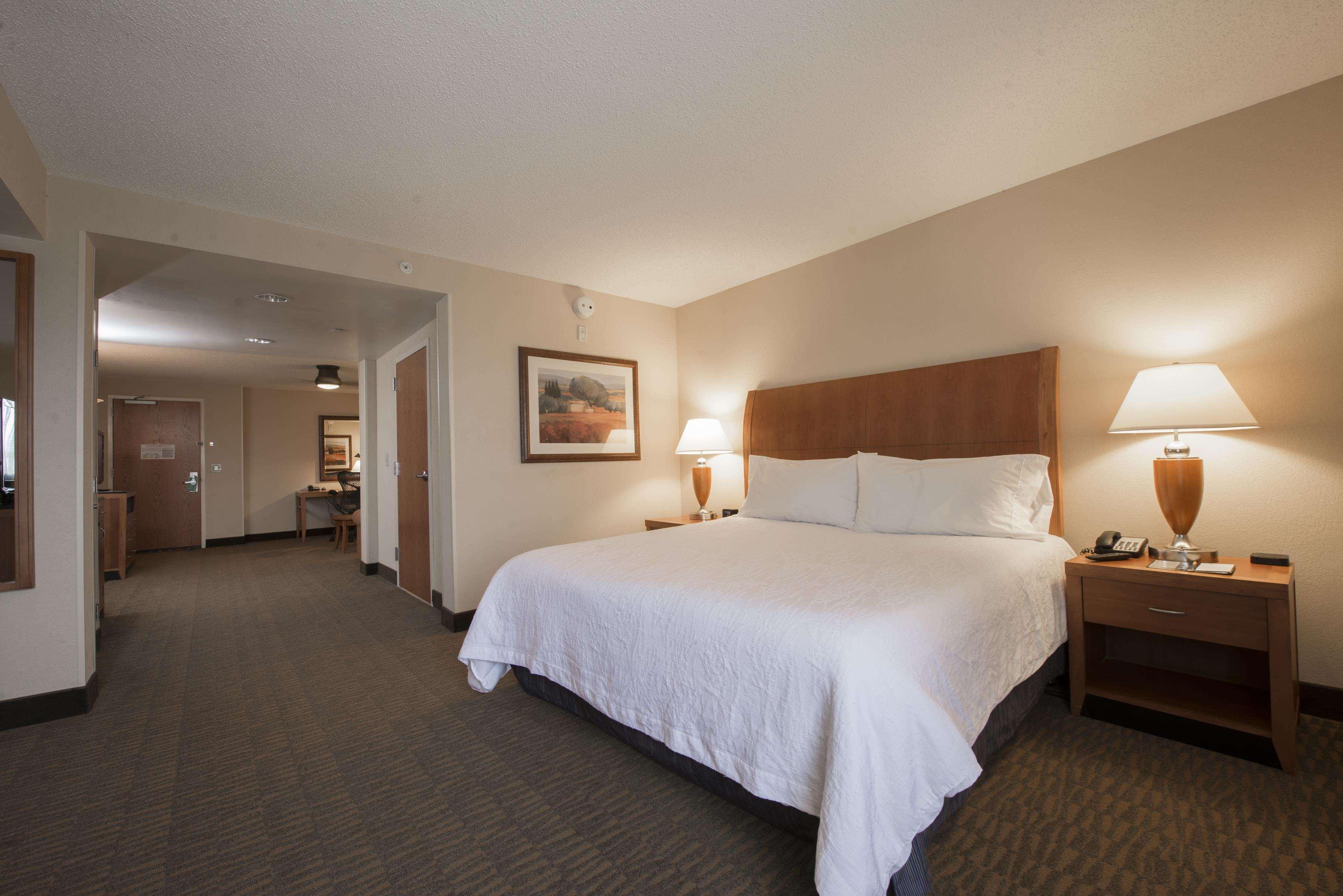 Hilton Garden Inn Jackson-Мадисон Экстерьер фото