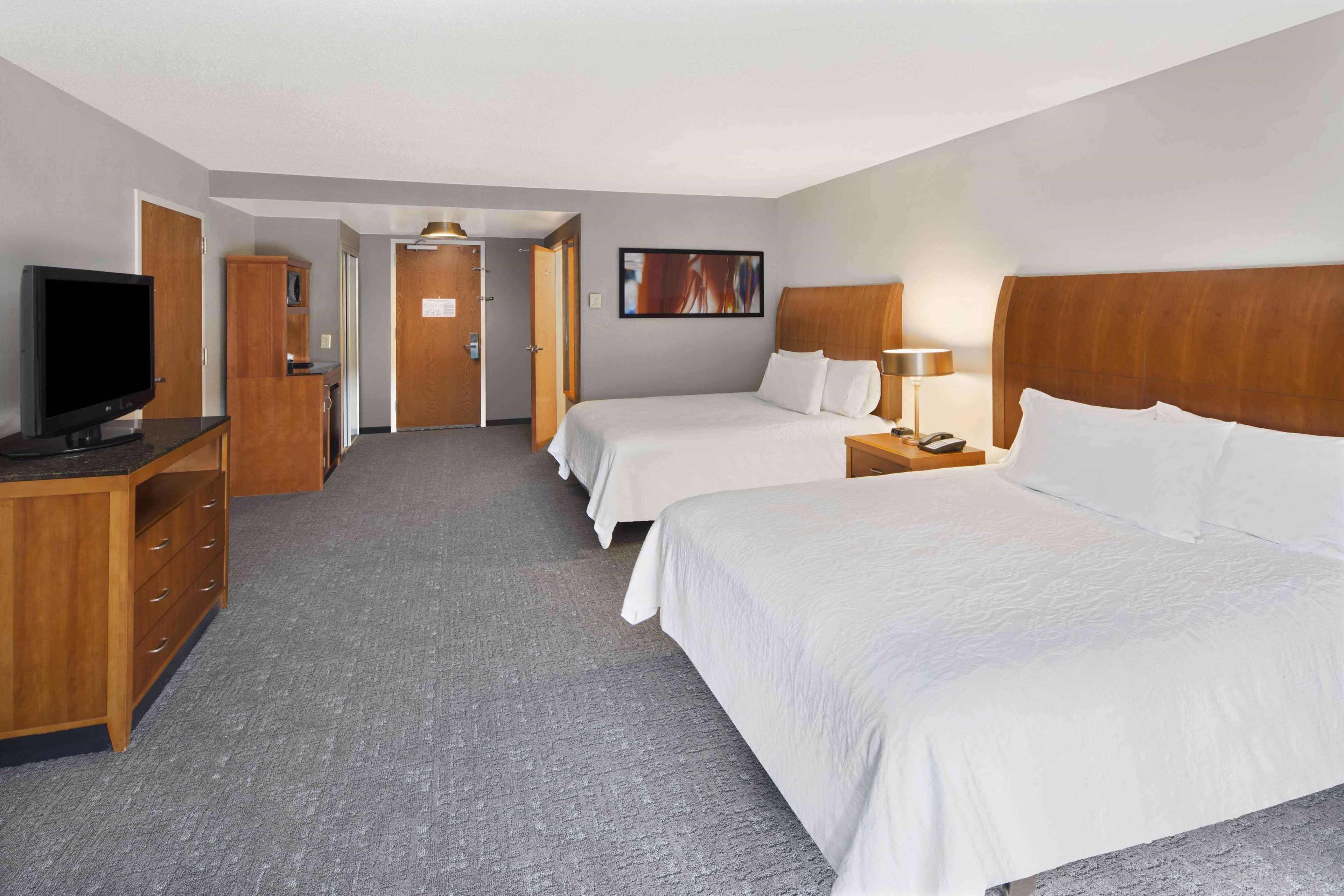 Hilton Garden Inn Jackson-Мадисон Экстерьер фото